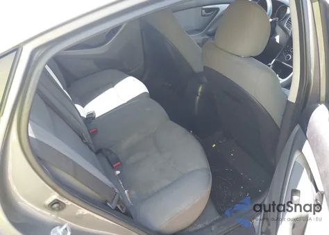 2014 Hyundai Elantra Se z USA, uszkodzony, nr VIN 5NPDH4AE6EH525263